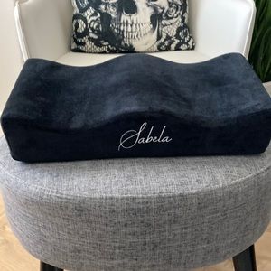 BBL pillow - never used!